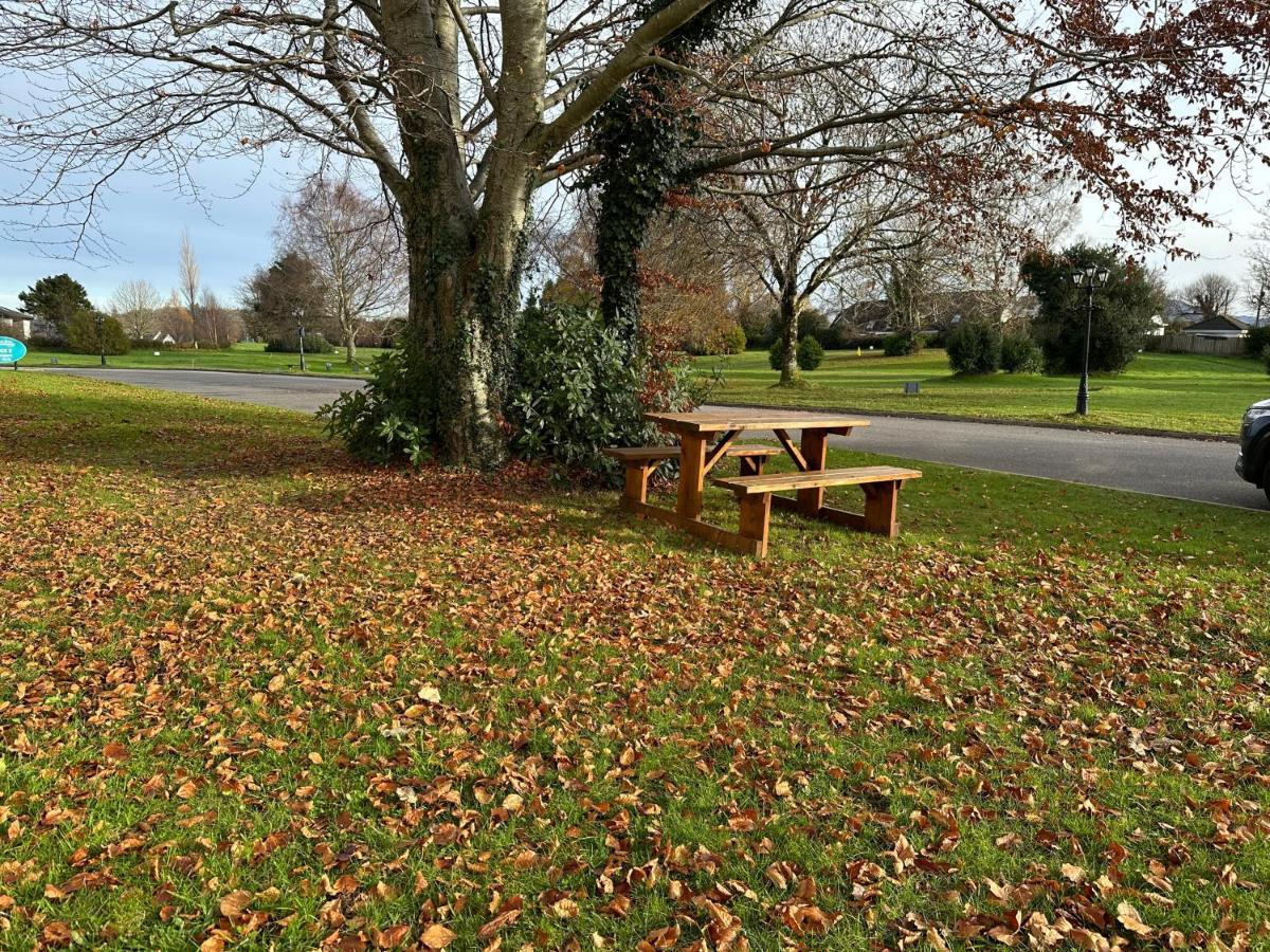 Spacious 2 Bedroom Apartment In Killarney Eksteriør bilde