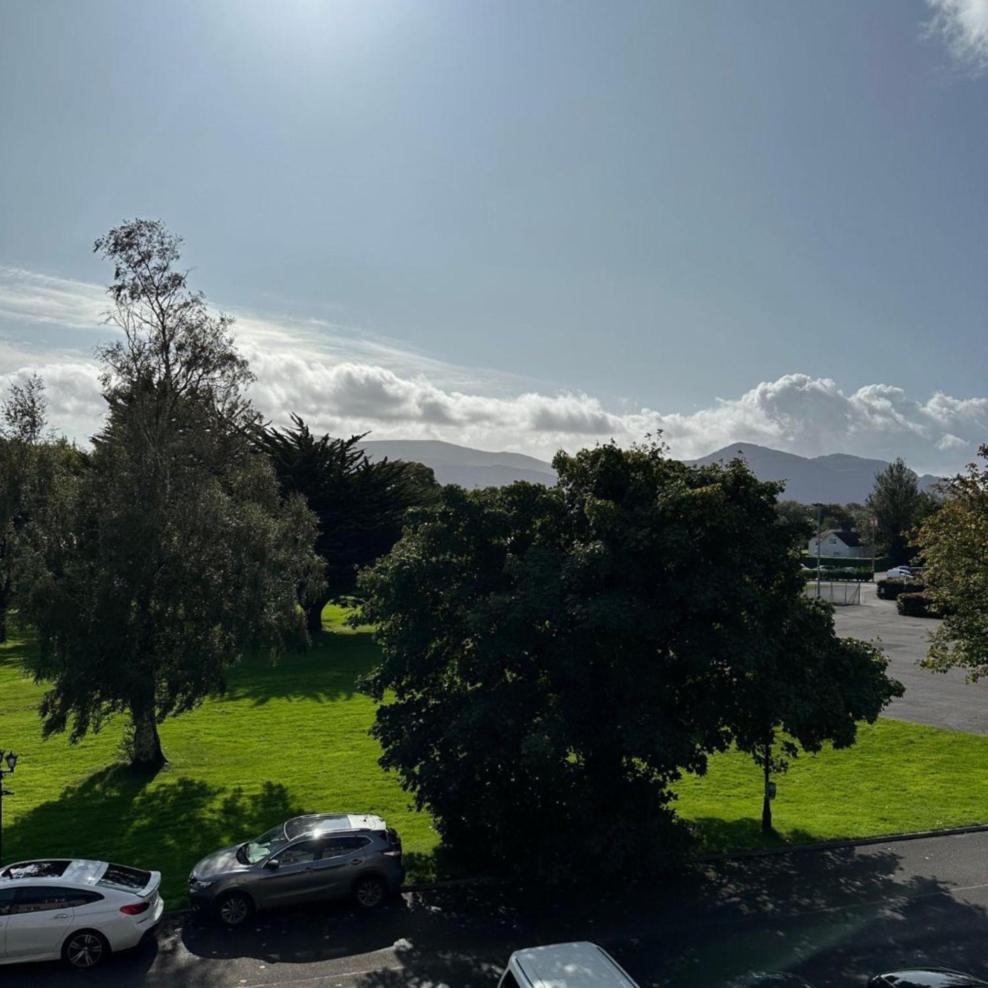 Spacious 2 Bedroom Apartment In Killarney Eksteriør bilde