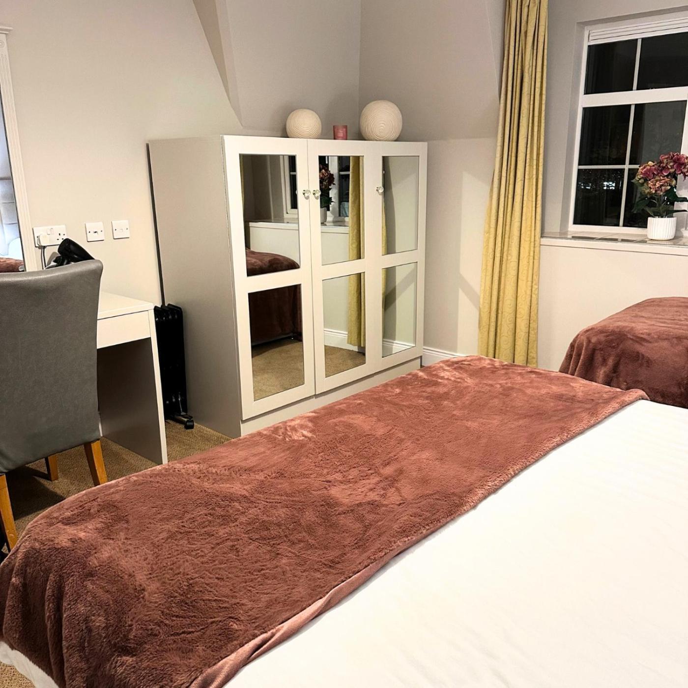 Spacious 2 Bedroom Apartment In Killarney Eksteriør bilde